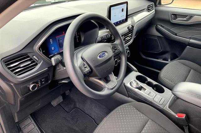 Certified 2025 Ford Escape Active FWD image 14