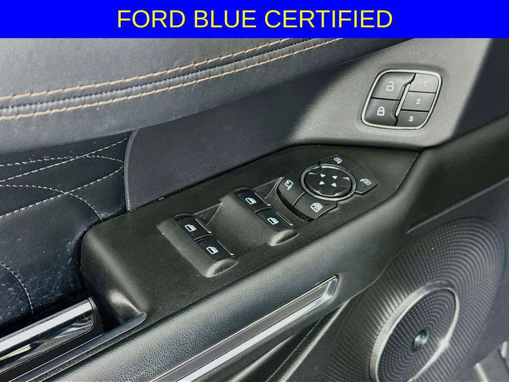Certified 2021 Ford Expedition Platinum image 18