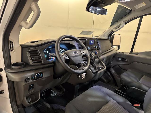 Certified 2025 Ford Transit 250 Low Roof w/ Exterior Upgrade Package RWD image 6