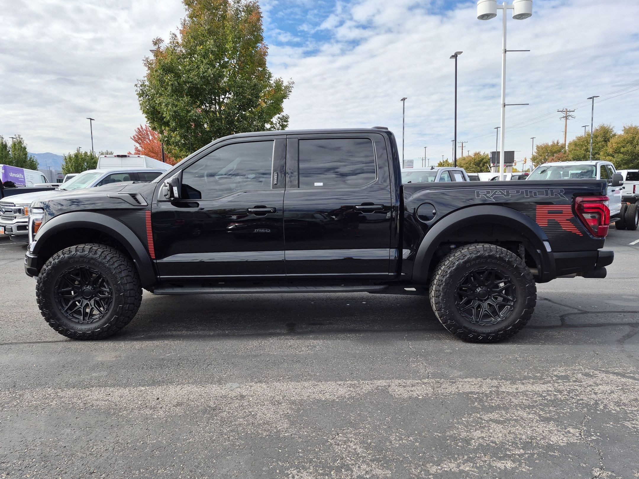 Certified 2026 Ford F150 Raptor w/ Equipment Group 803A Raptor R AWD/4WD image 9