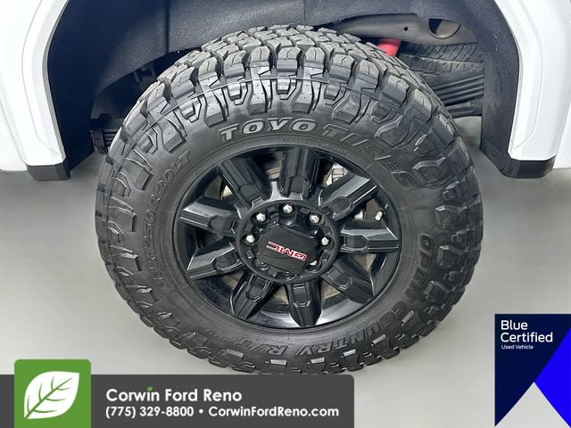 Used 2024 GMC Sierra 2500 AT4 w/ AT4 Preferred Package AWD/4WD image 36