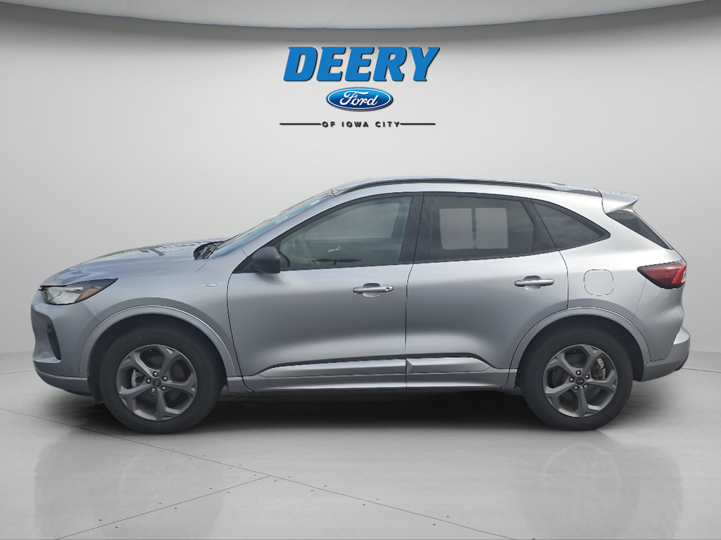 Certified 2024 Ford Escape ST-Line w/ Tech Pack #1 AWD/4WD image 5