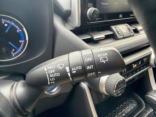 Used 2021 Toyota RAV4 XSE AWD/4WD image 47