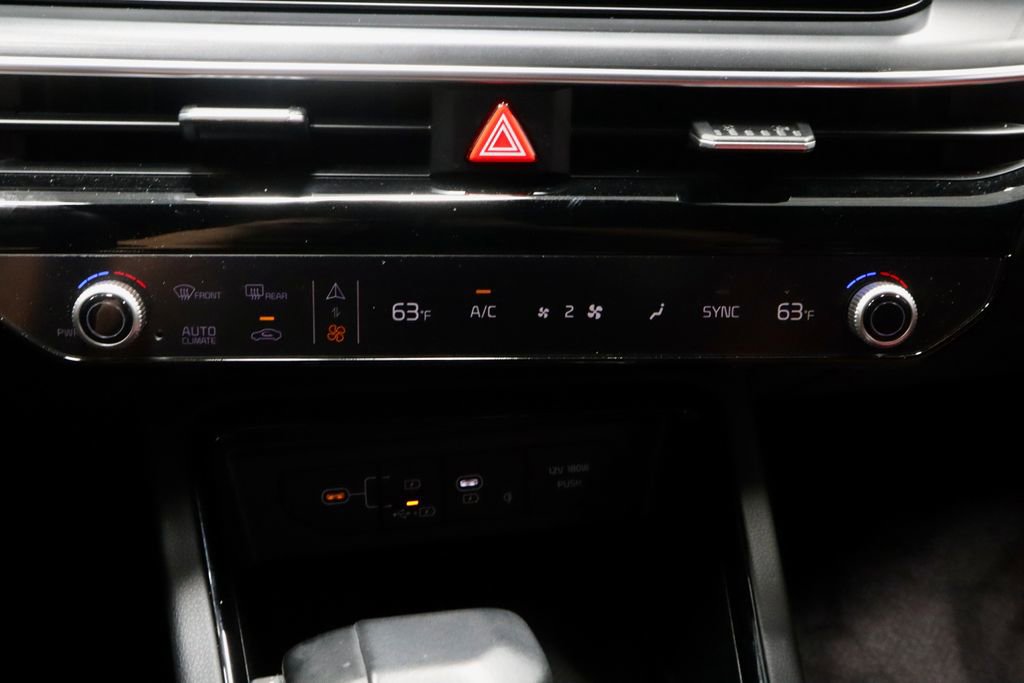 Used 2025 Kia K5 GT-Line w/ GT-Line Premium Package FWD image 31