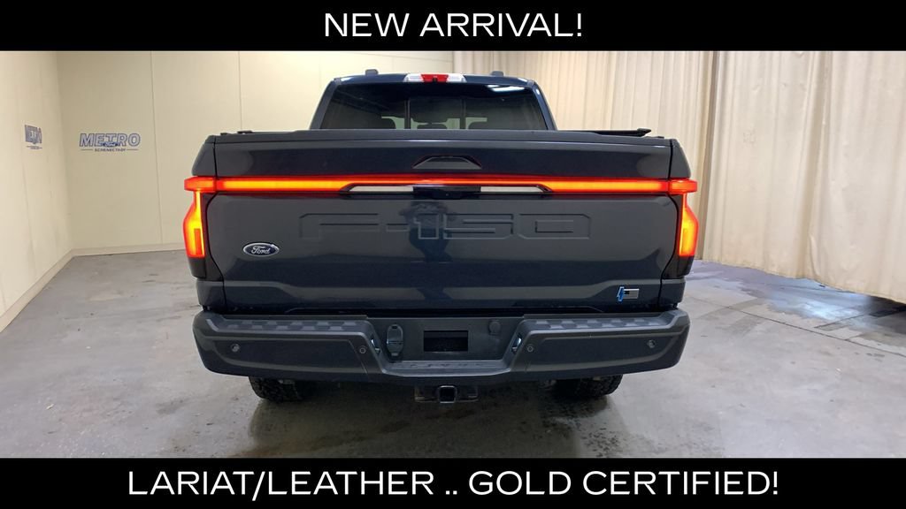 Certified 2022 Ford F150 Lightning Lariat AWD/4WD image 4