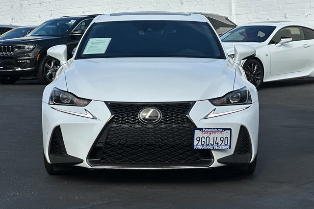 Used 2019 Lexus IS 300 F Sport image 8