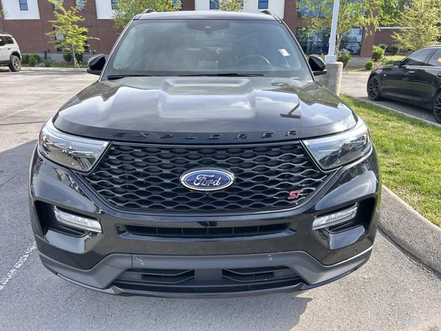 Certified 2023 Ford Explorer ST w/ Equipment Group 401A AWD/4WD image 2