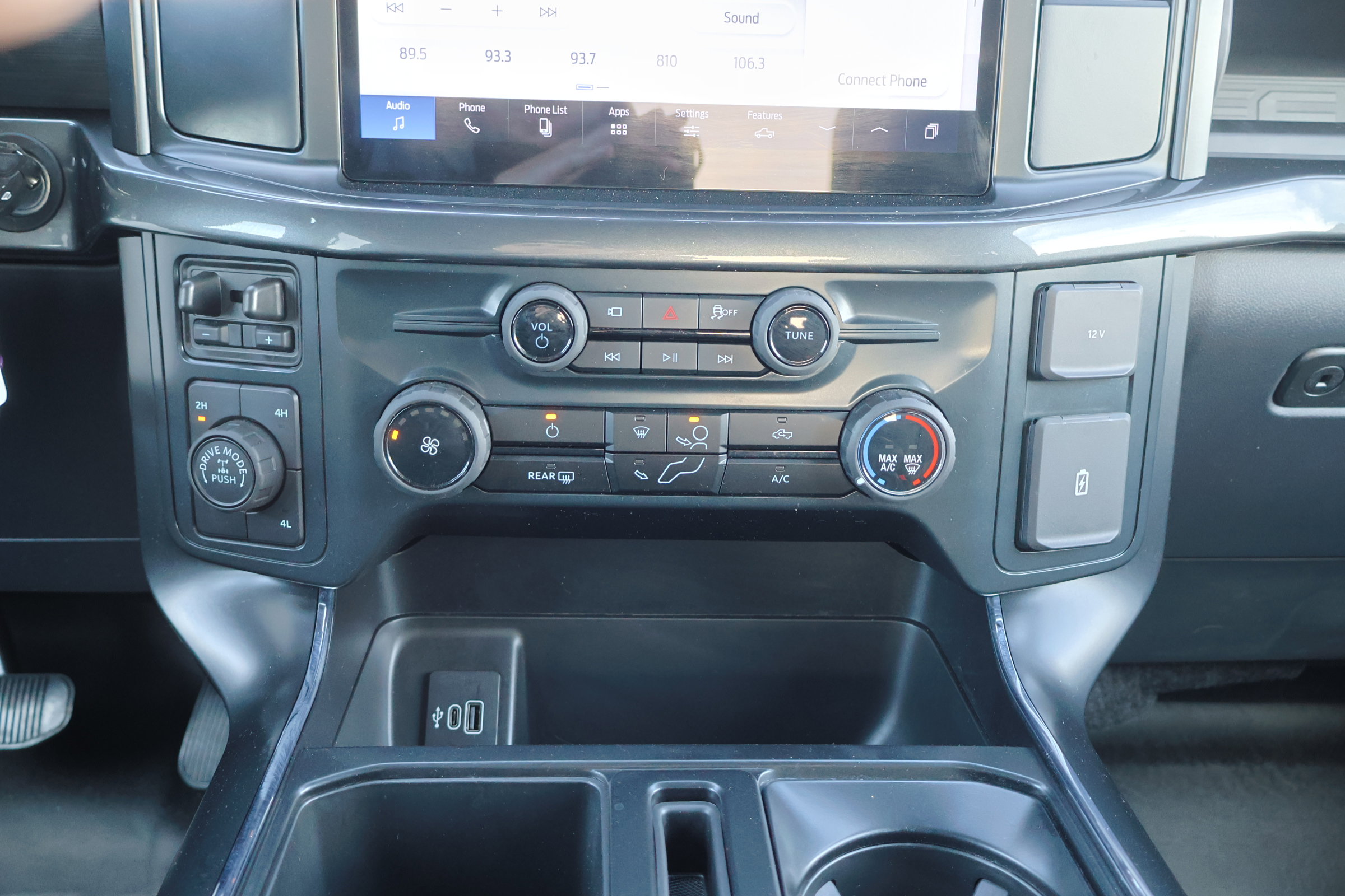 Certified 2025 Ford F150 STX w/ Equipment Group 200A image 23