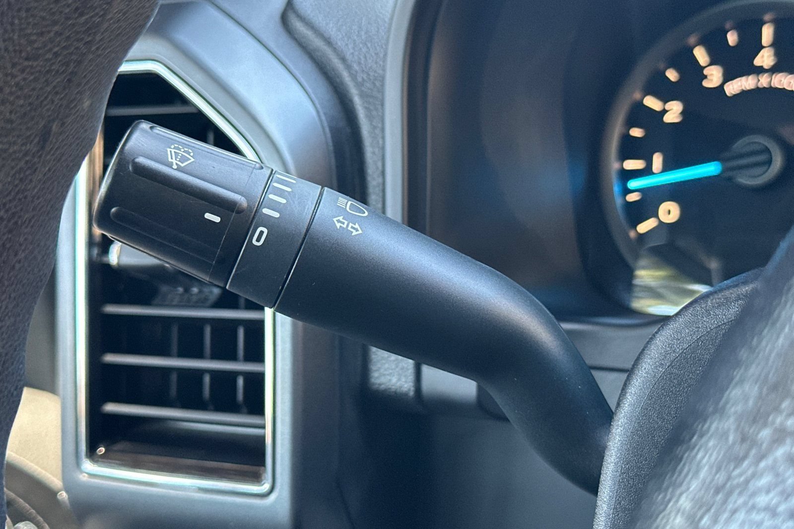Certified 2018 Ford F150 XLT RWD image 35