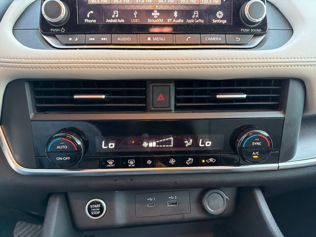 Used 2023 Nissan Rogue SV FWD image 32