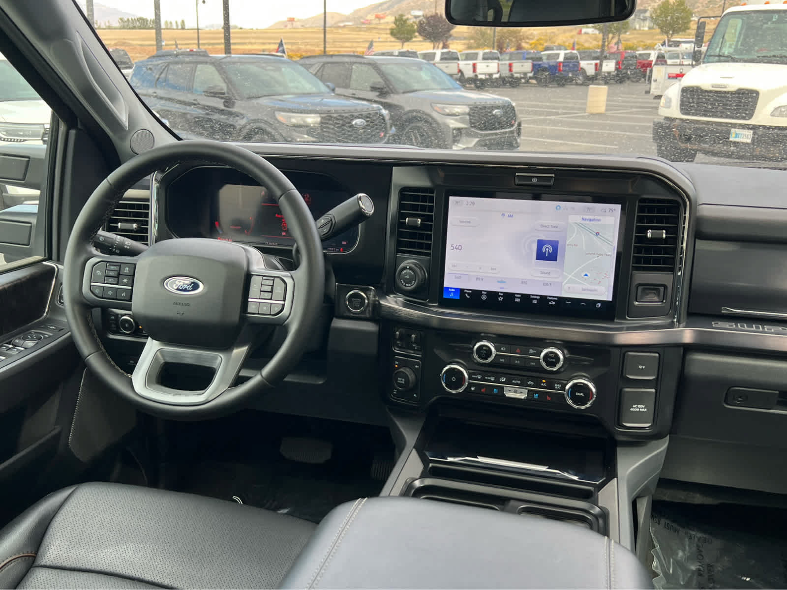 Certified 2026 Ford F350 Lariat w/ Lariat Ultimate Package AWD/4WD image 15