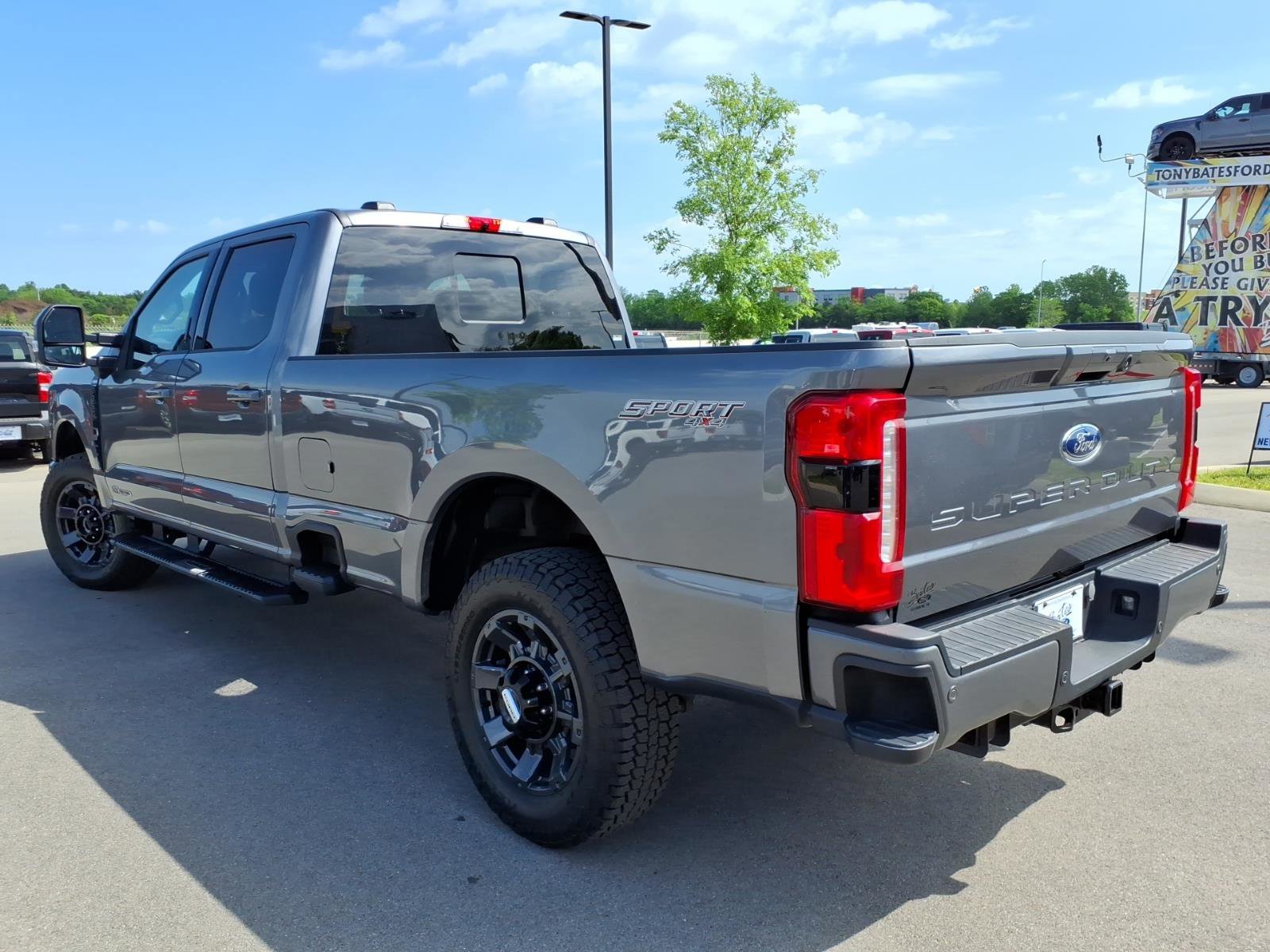 Certified 2024 Ford F350 Lariat w/ Lariat Ultimate Package image 3