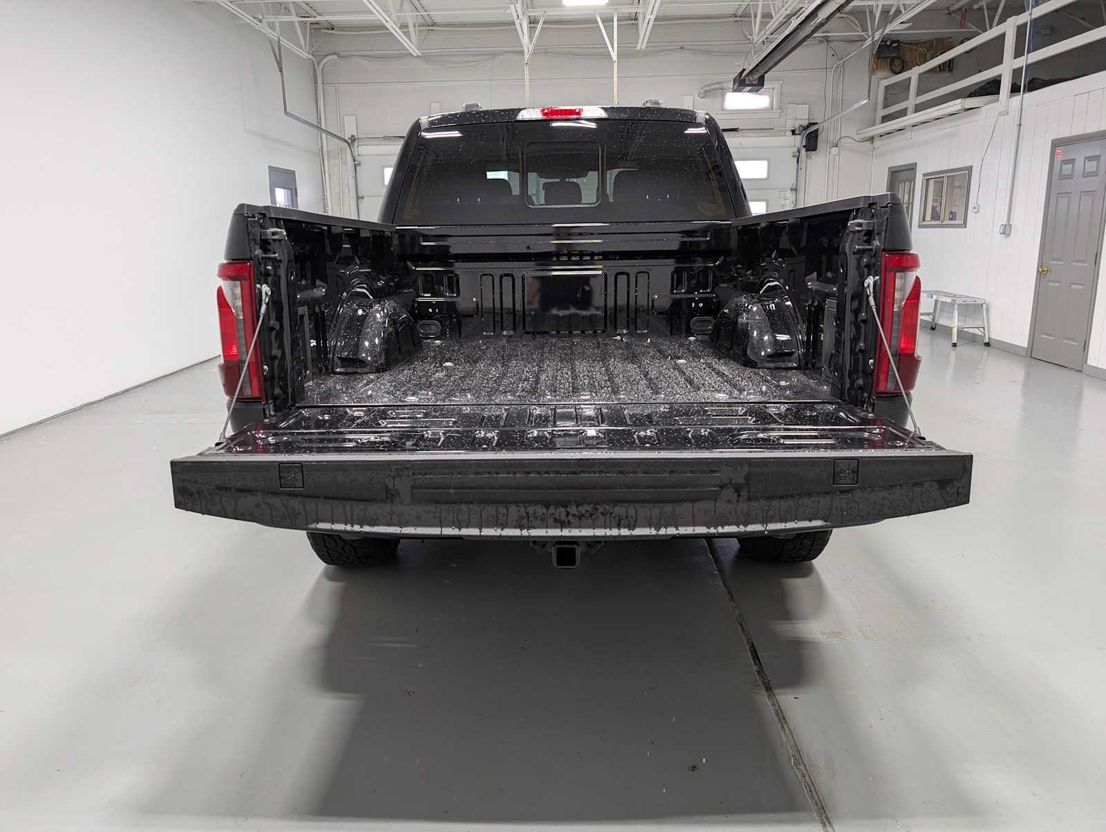 Certified 2024 Ford F150 XLT w/ Equipment Group 302A MID AWD/4WD image 43