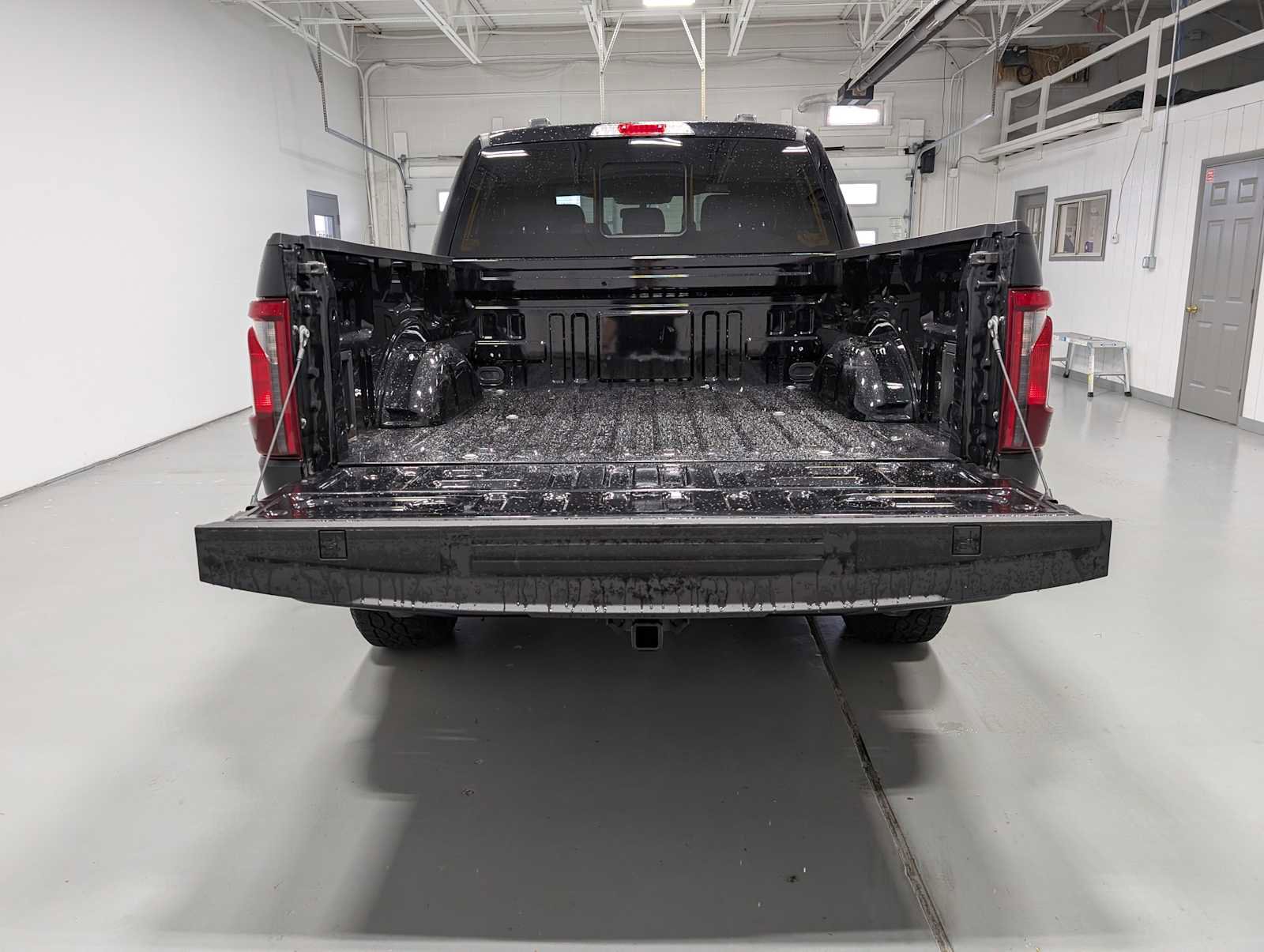 Certified 2024 Ford F150 XLT w/ Equipment Group 302A MID AWD/4WD image 43