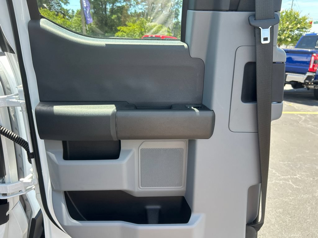 Certified 2025 Ford F350 XL w/ STX Appearance Package AWD/4WD image 21