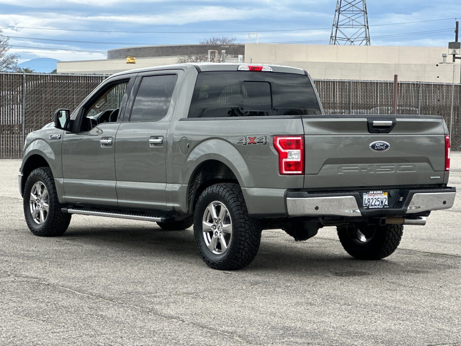 Certified 2019 Ford F150 XLT w/ Equipment Group 302A Luxury image 3