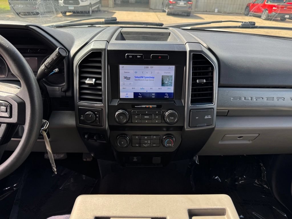 Certified 2022 Ford F250 XLT w/ XLT Value Package AWD/4WD image 2