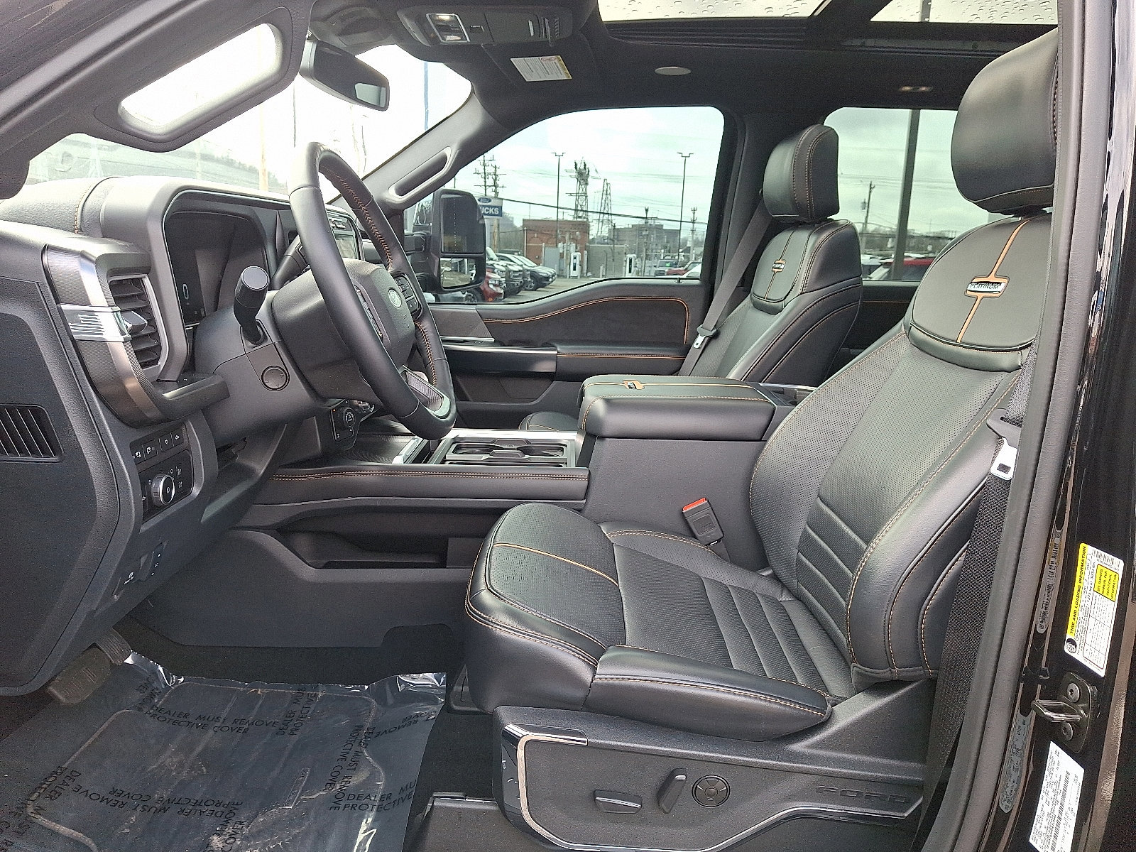 Certified 2024 Ford F250 Platinum w/ Tremor Off-Road Package image 13