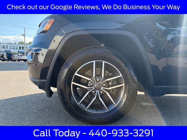 Used 2022 Jeep Grand Cherokee Limited image 28