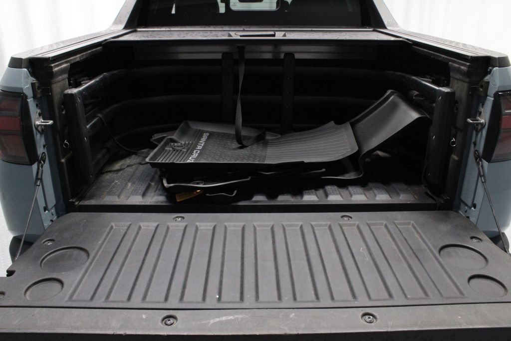 Used 2024 Hyundai Santa Cruz Limited AWD/4WD image 18