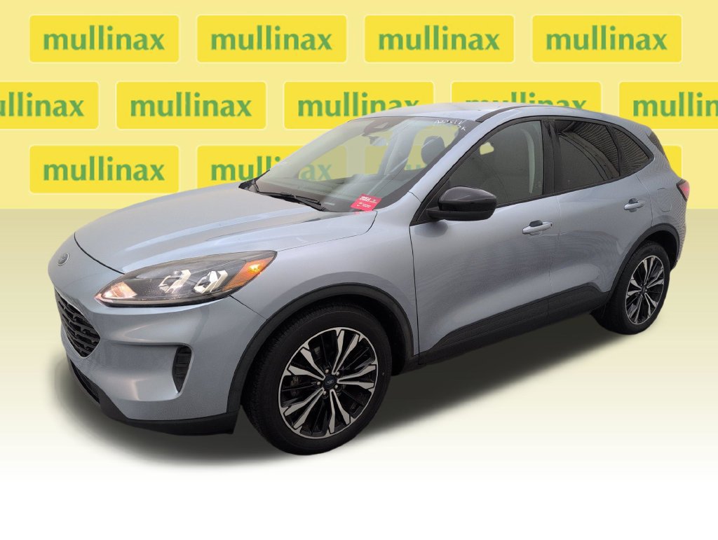 Certified 2022 Ford Escape SE w/ SE Sport Appearance Package FWD image 11