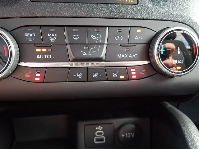 Certified 2024 Ford Escape Active AWD/4WD image 24