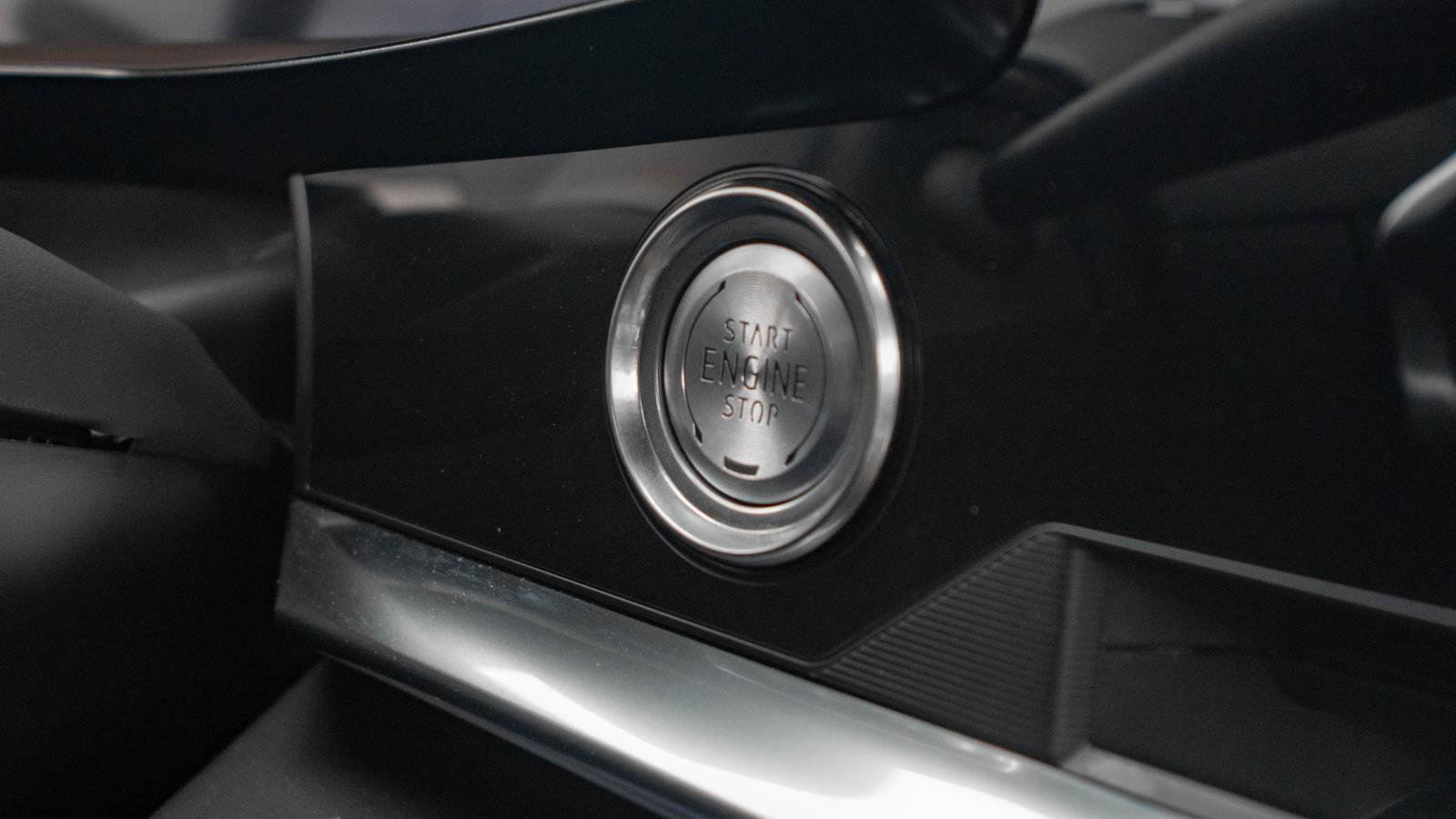 Used 2023 Chevrolet Corvette Stingray Premium Cpe w/ Z51 Performance Package image 23