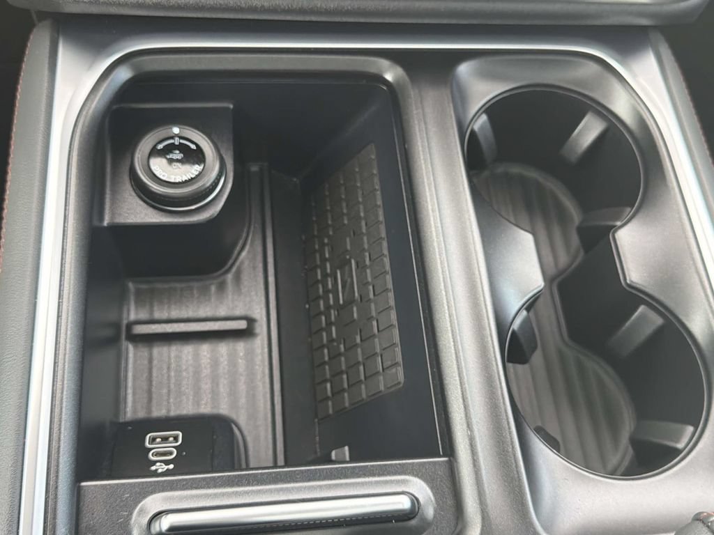 Certified 2025 Ford Expedition Active AWD/4WD image 23