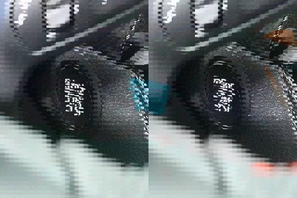 Certified 2025 Ford Escape ST-Line image 21