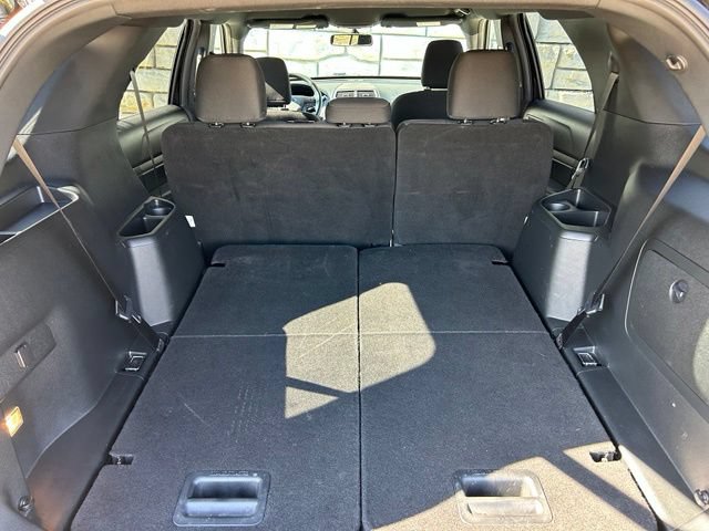 Certified 2019 Ford Explorer XLT w/ Equipment Group 201A AWD/4WD image 11