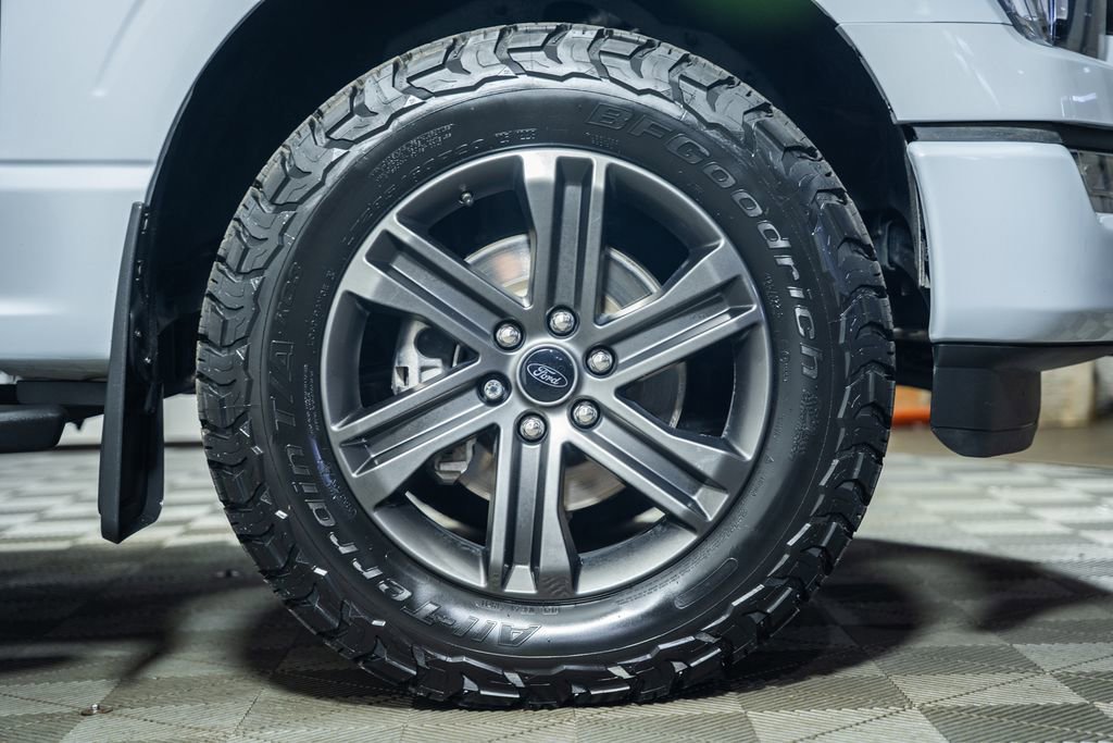 Certified 2022 Ford F150 XLT w/ Equipment Group 302A High image 20