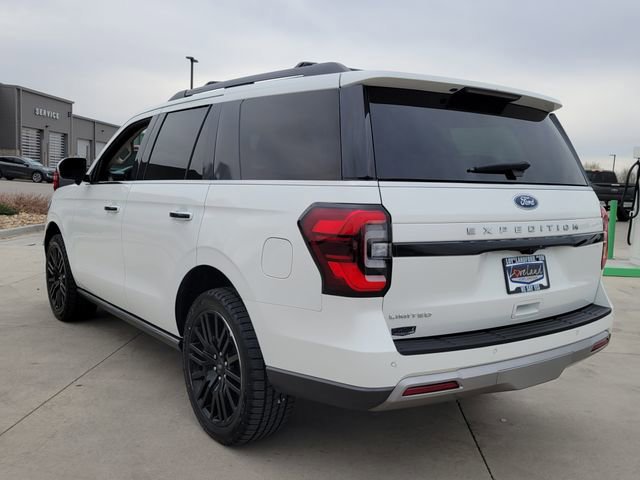 Certified 2022 Ford Expedition Limited image 3