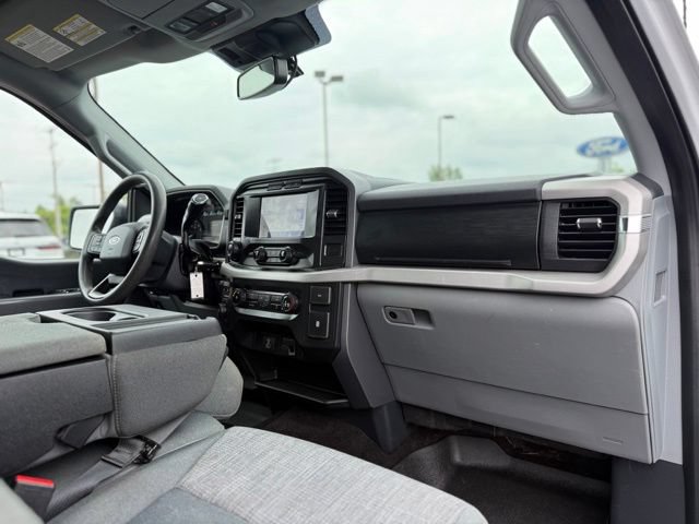 Certified 2022 Ford F150 XLT w/ Trailer Tow Package AWD/4WD image 17