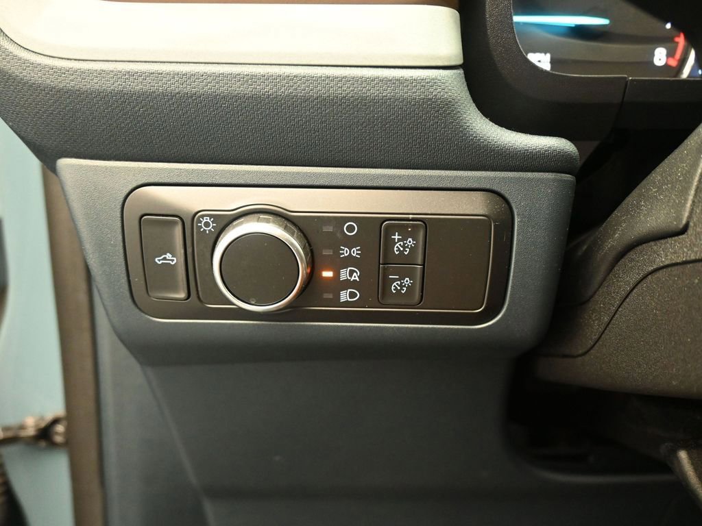 Certified 2022 Ford Maverick Lariat w/ Lariat Luxury Package image 41