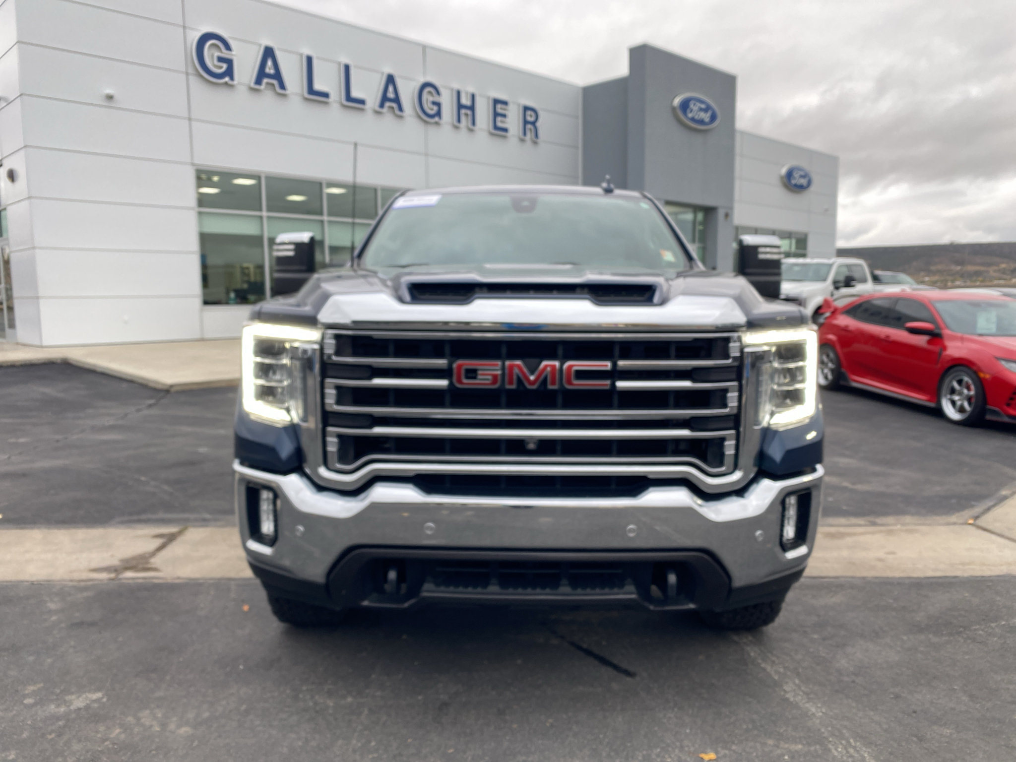 Used 2021 GMC Sierra 3500 SLT w/ SLT Premium Package AWD/4WD image 15