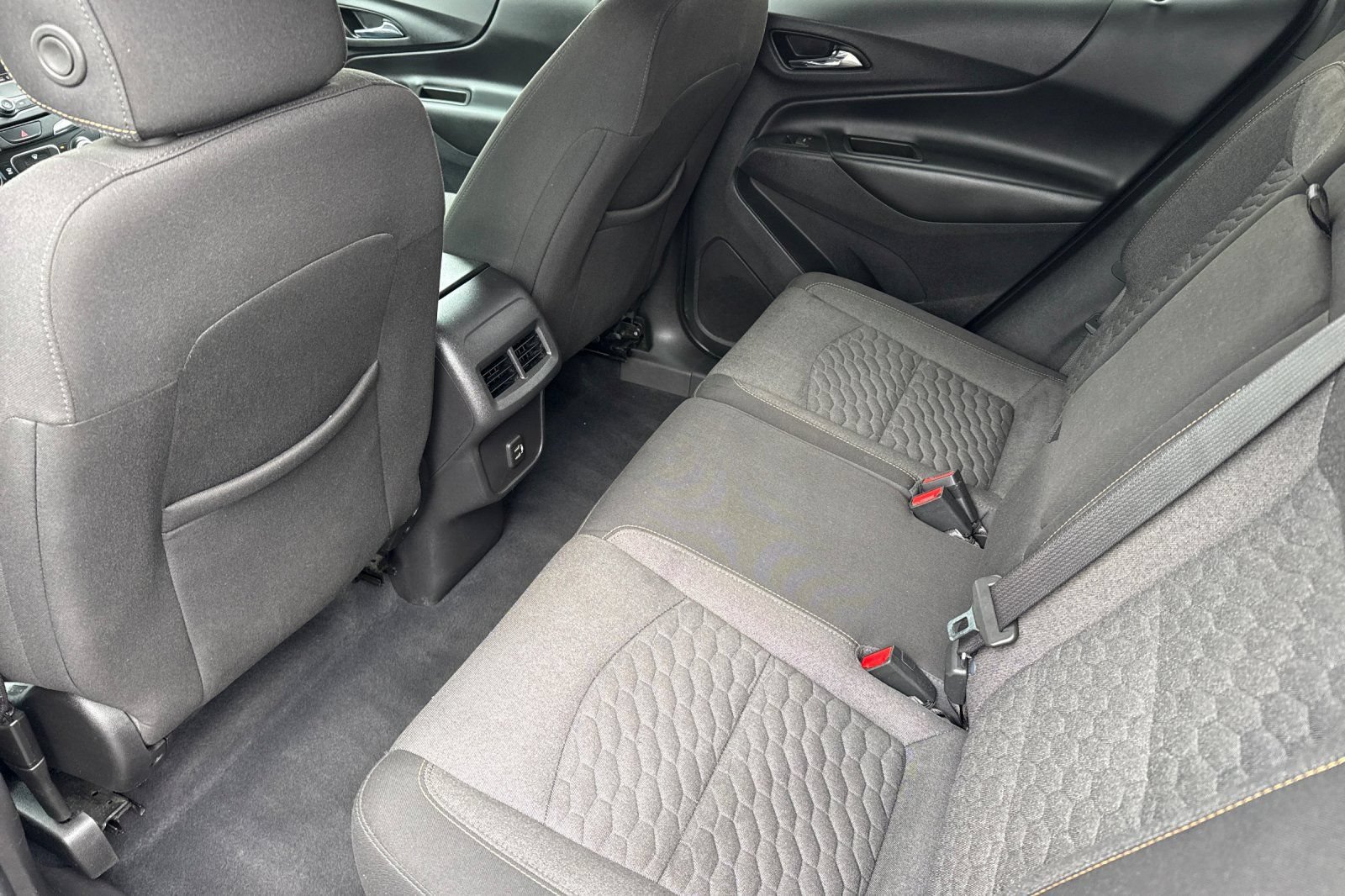 Used 2021 Chevrolet Equinox LT FWD image 13