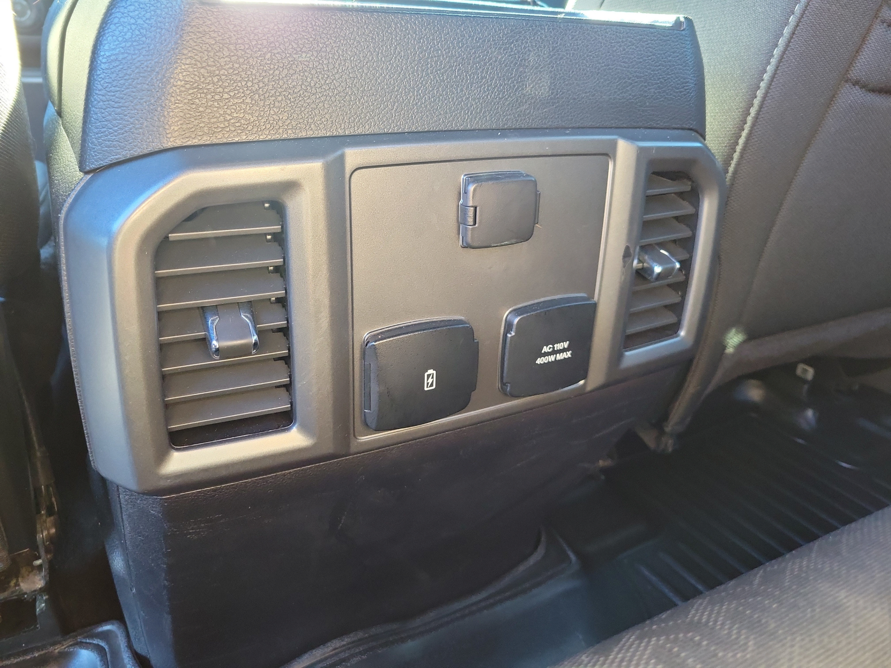 Certified 2018 Ford F150 XLT w/ Equipment Group 302A Luxury AWD/4WD image 13