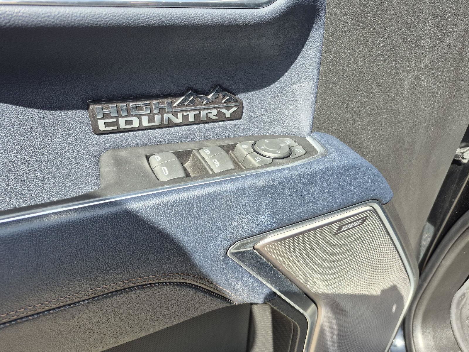 Used 2023 Chevrolet Silverado 1500 High Country w/ Technology Package AWD/4WD image 10