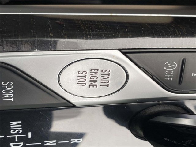 Used 2021 BMW 330i Sedan image 34