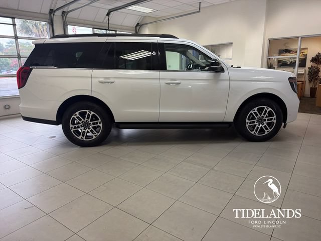 Certified 2025 Ford Expedition Active RWD image 10