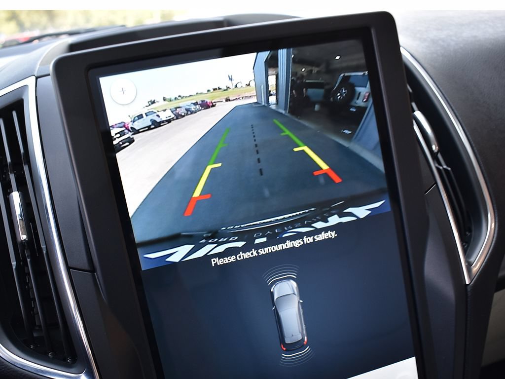 Certified 2024 Ford Edge Titanium AWD/4WD image 20