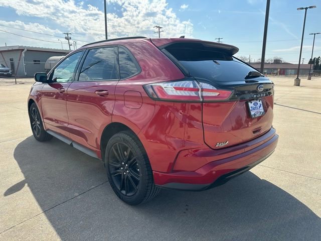 Certified 2023 Ford Edge ST-Line image 4