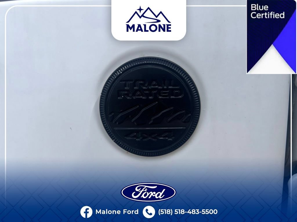 Used 2021 Jeep Wrangler Unlimited Sahara AWD/4WD image 12