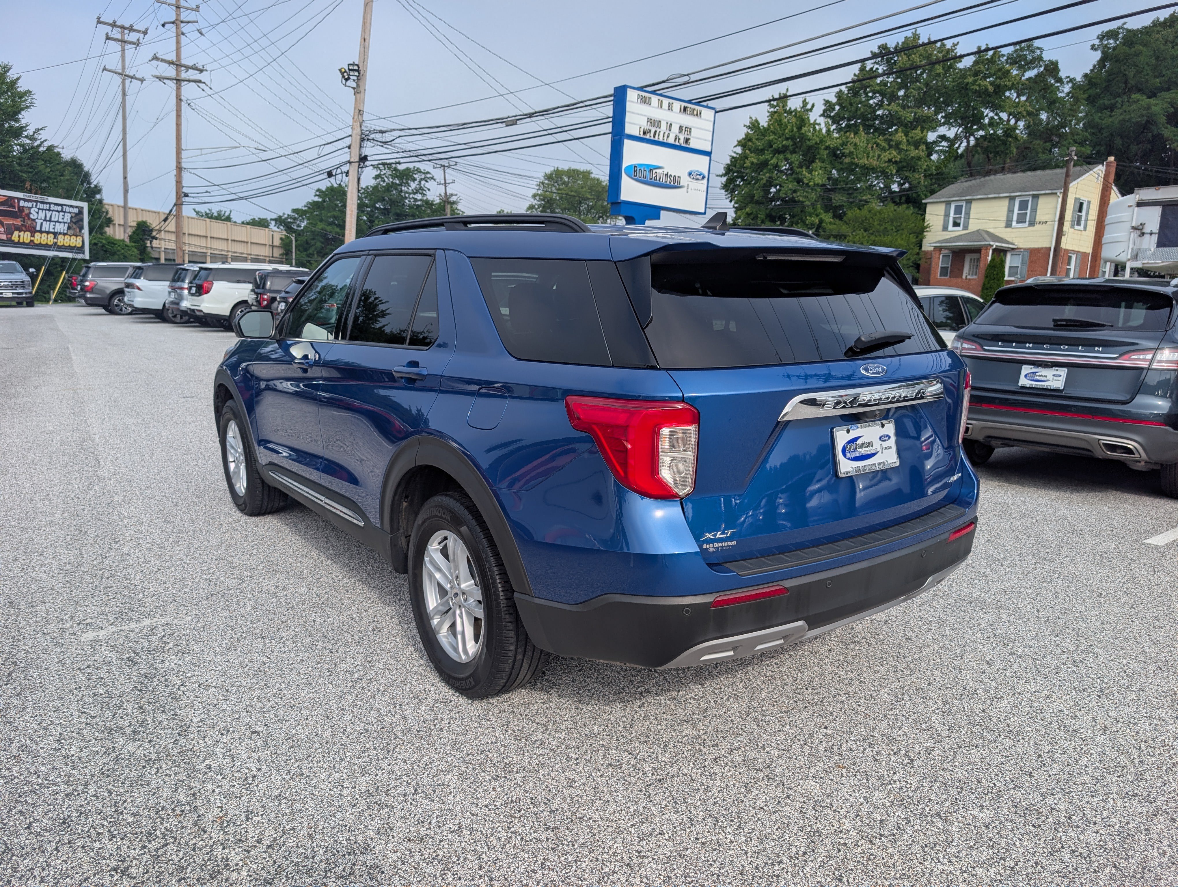 Certified 2023 Ford Explorer XLT w/ Equipment Group 202A AWD/4WD image 5