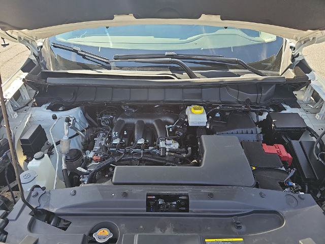 Used 2025 Nissan Pathfinder SV AWD/4WD image 29