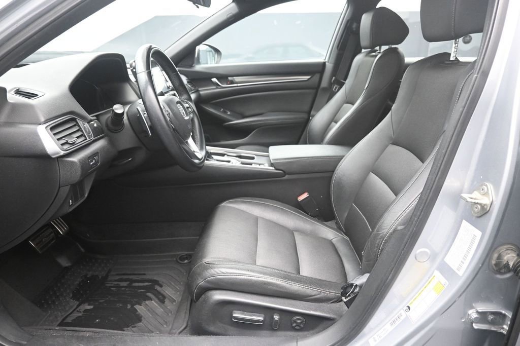 Used 2019 Honda Accord Sport image 18