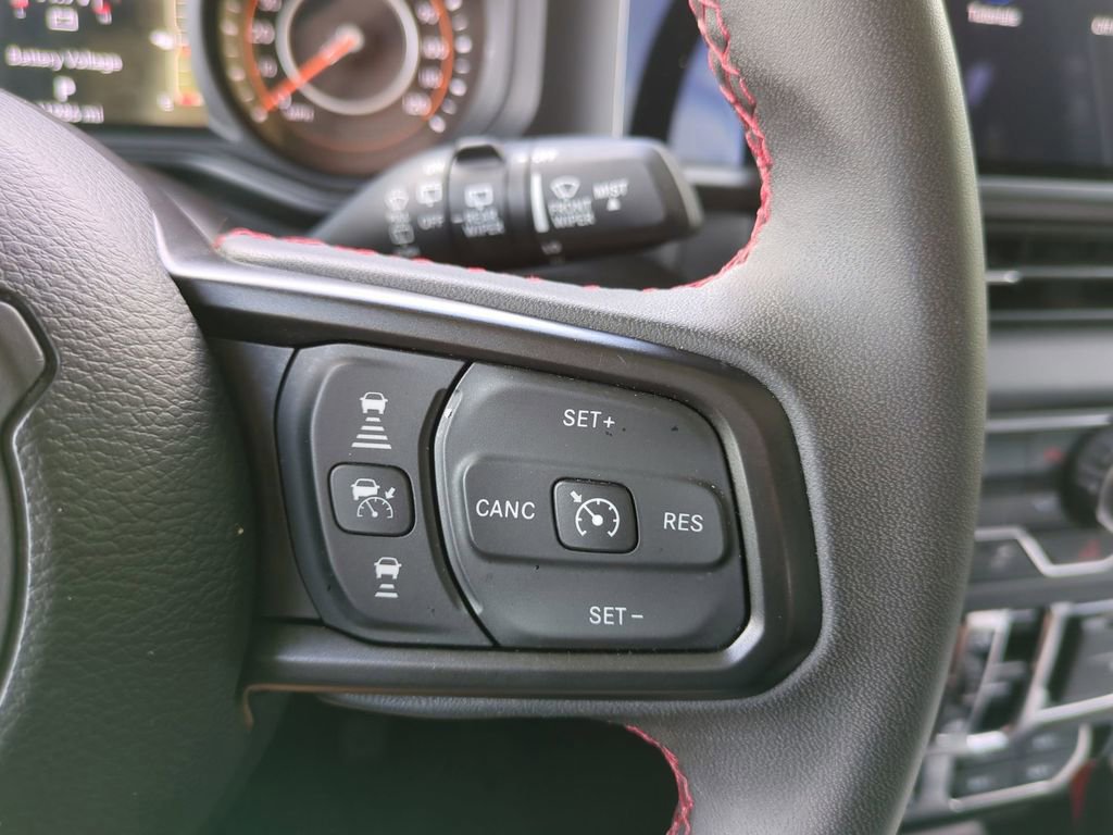 Used 2024 Jeep Wrangler Unlimited Rubicon image 29