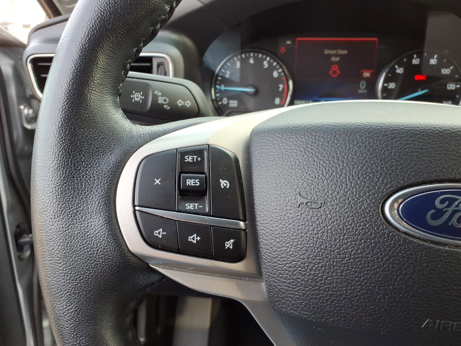 Certified 2024 Ford Explorer XLT w/ Equipment Group 202A image 15