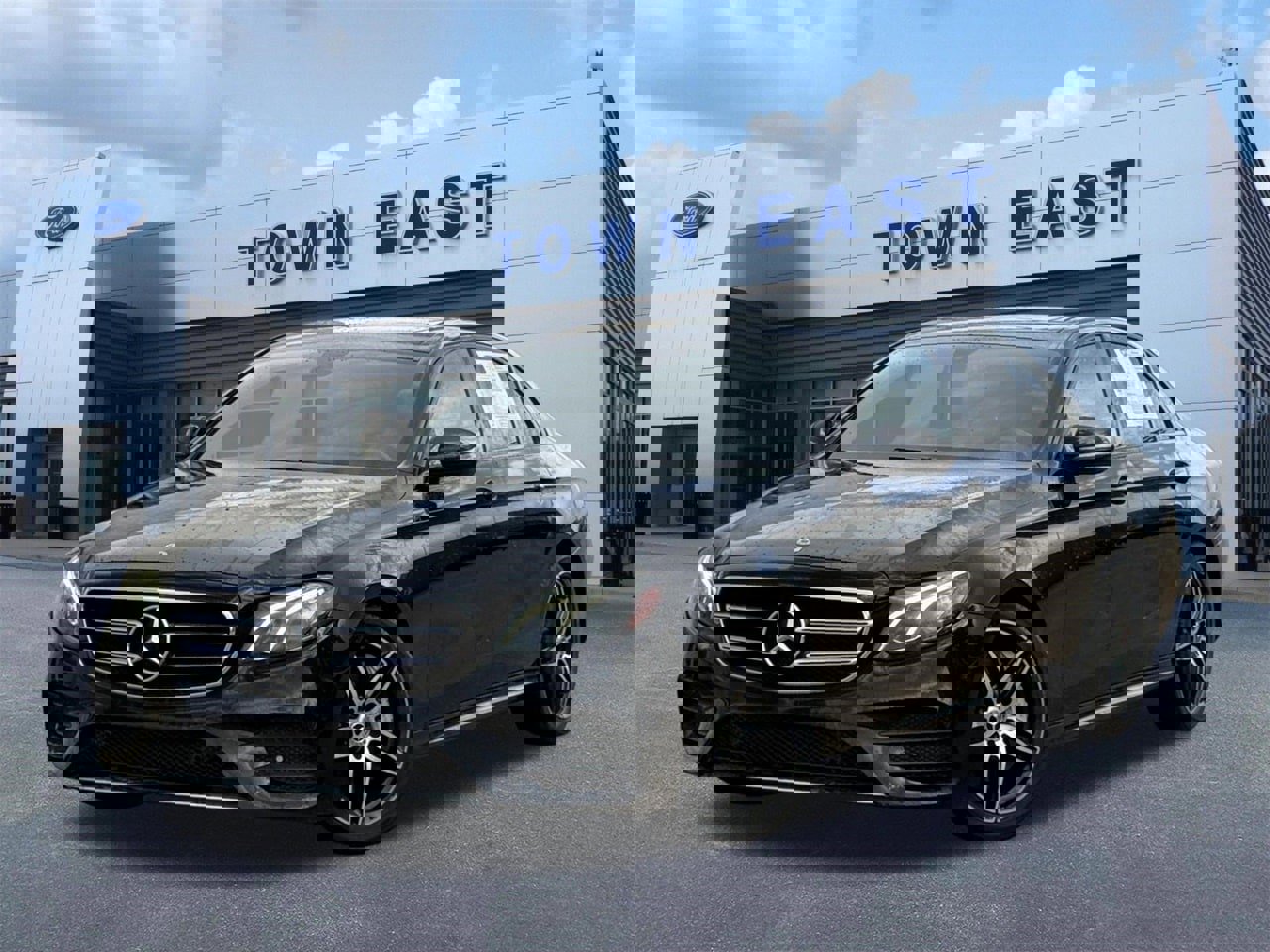 Used 2019 Mercedes-Benz E 300 w/ AMG Line Exterior