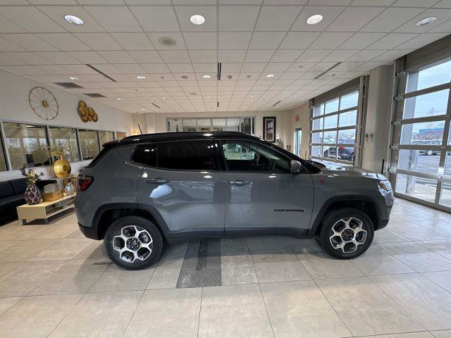 Used 2022 Jeep Compass Trailhawk w/ Trailer Tow Group image 6
